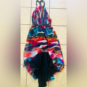 Bebe stunning colorful Summer dress with gorgeous open back and flowing bottom.